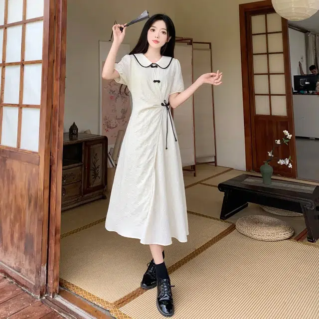 困住大象 娃娃领新中式高腰短袖连衣裙 女款 白色