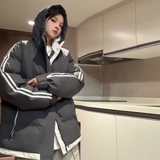 【dme】 拼接撞色假两件加厚保暖连帽羽绒服 男女同款