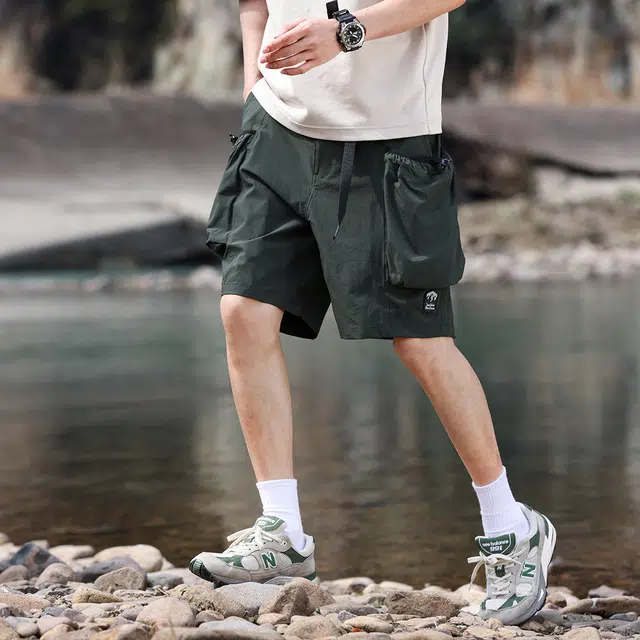 【dme】 纯色美式山系户外潮流运动舒适透气宽松百搭五分休闲短裤 男女同款
