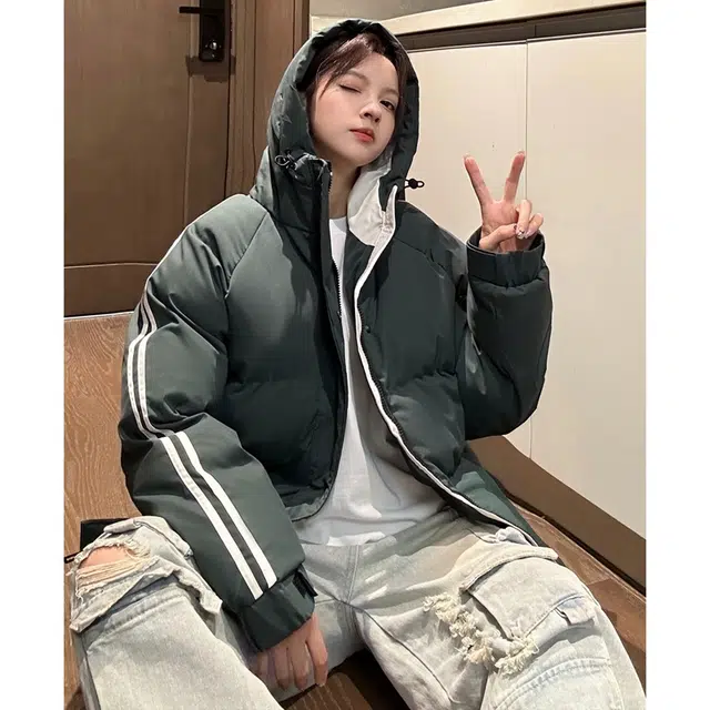 【dme】 拼接撞色假两件加厚保暖连帽羽绒服 男女同款