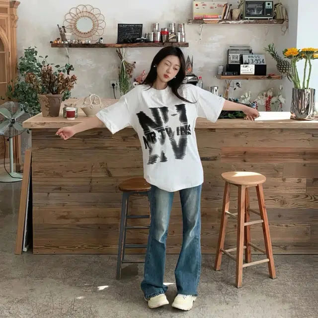 PAINT STAIN T