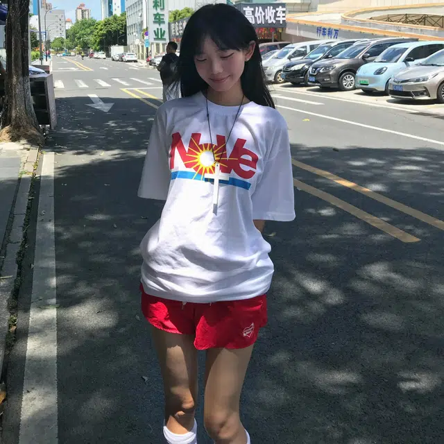 BLUELANDINC T