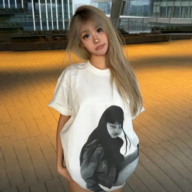PAINT STAIN T