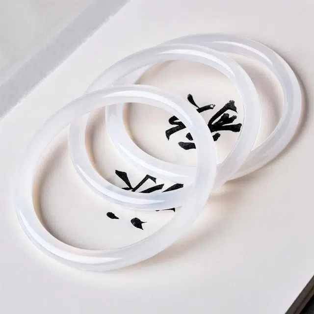 周纪福 【白月光】荔枝冻高白透 玉髓 好运手镯 女款