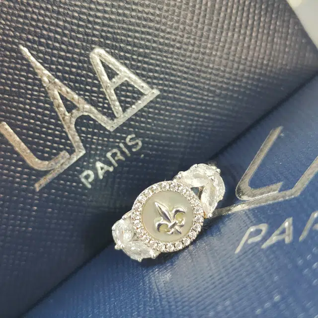 LAA 925