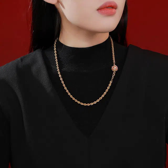 JACQUEANGEL 18K