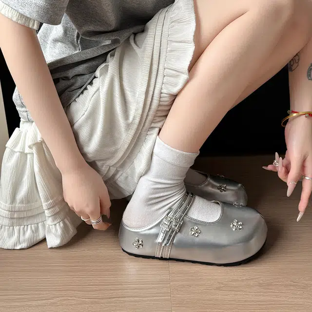 NUNZ