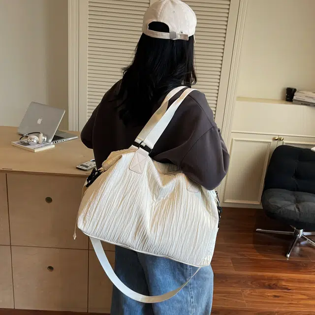 雅鹿 韩系肌理感轻便百搭 尼龙 斜挎单肩包 男女同款情侣款 多色
