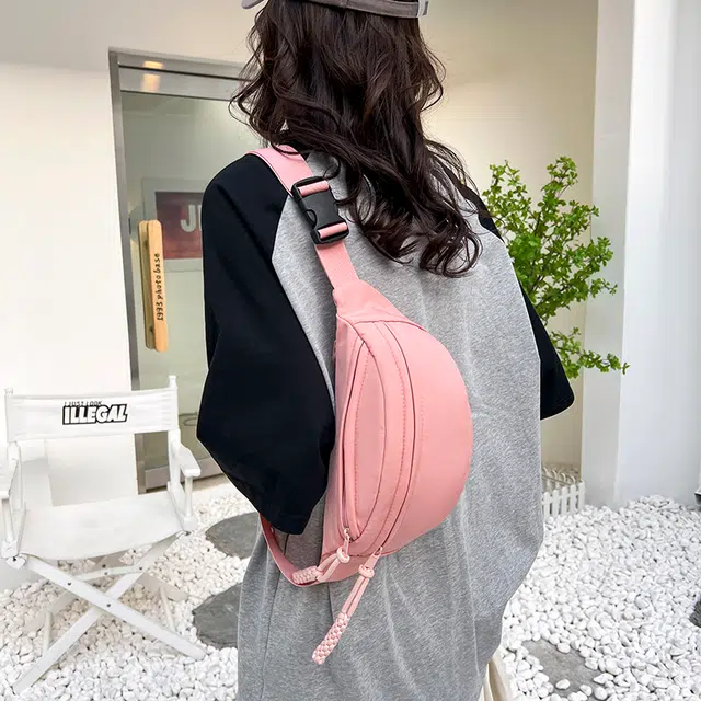 雅鹿 休闲运动小众百搭小包简约轻便骑行 尼龙 胸包斜挎腰包 男女同款情侣款 红色/黑色/白色/桔色/粉色