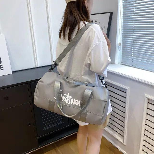 雅鹿 干湿分离训练包折叠潮包带独立鞋位大容量 尼龙 单肩包健身包手提包 男女同款情侣款 多色