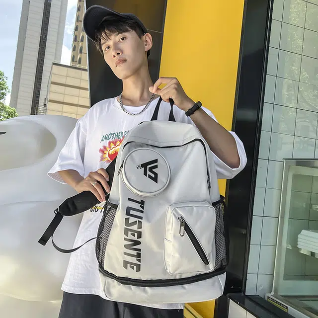 雅鹿 时尚简约高颜值潮牌旅行高中生书包大学生大容量运动羽毛球包 尼龙 背包双肩包 常规 男女同款情侣款 浅灰色/深灰色/黑色/红色