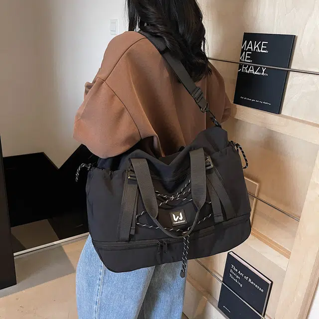 雅鹿 短途大容量收纳百搭 尼龙 旅行包 男女同款情侣款 黑色/灰色/卡其色