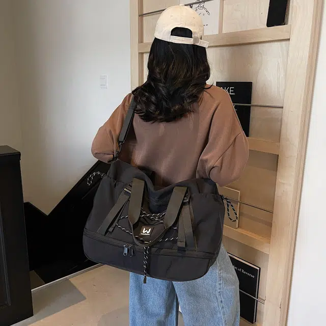 雅鹿 短途大容量收纳百搭 尼龙 旅行包 男女同款情侣款 黑色/灰色/卡其色