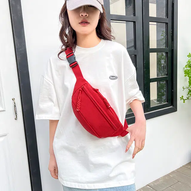 雅鹿 休闲运动小众百搭小包简约轻便骑行 尼龙 胸包斜挎腰包 男女同款情侣款 红色/黑色/白色/桔色/粉色