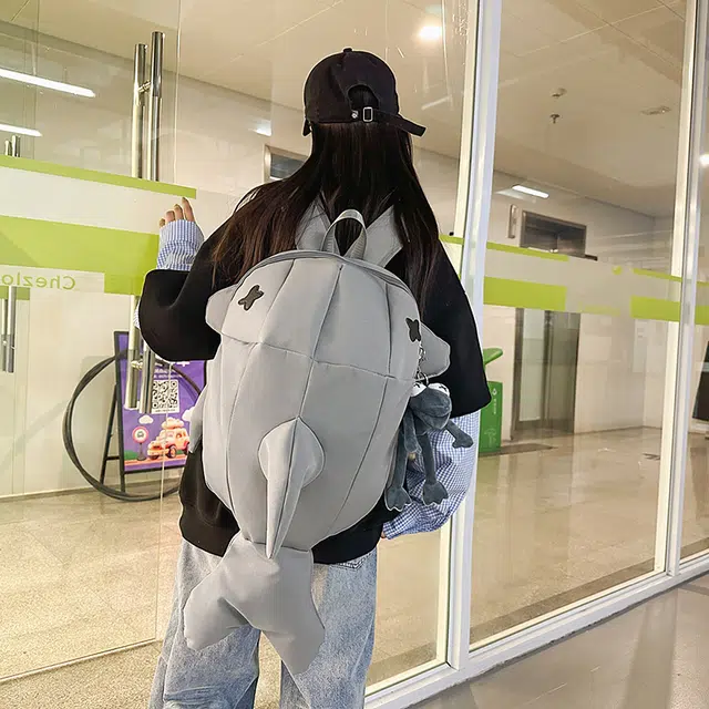 雅鹿 鲨鱼设计个性丑萌创意 尼龙 双肩包 男女同款情侣款 白色/灰色/黑色