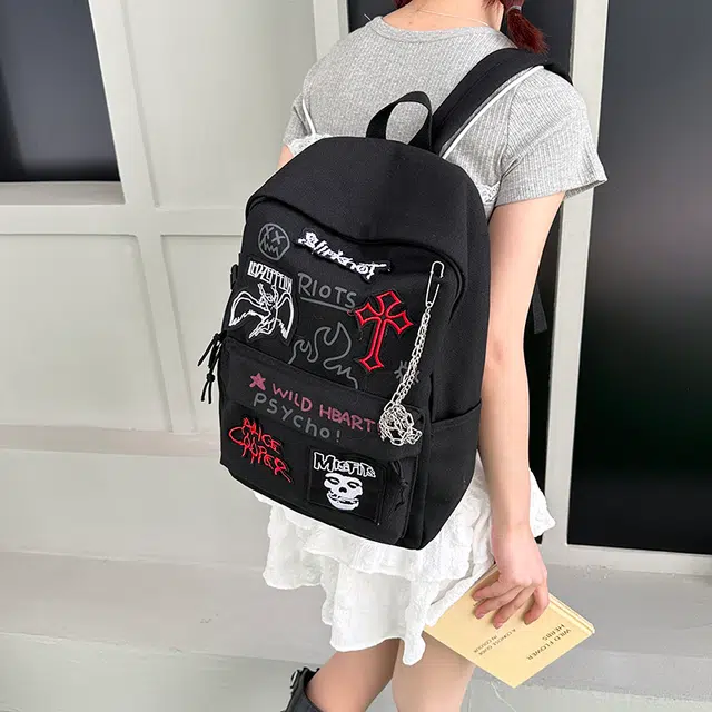 雅鹿 美式复古摇滚朋克书包外出休闲包学生上课通勤百搭女 尼龙布 双肩包 男女同款情侣款 红色黑色