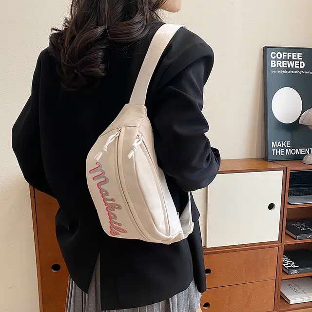 雅鹿 高级感时尚运动休闲 尼龙 胸包斜挎腰包 男女同款情侣款 白色/黑色/红色/粉色