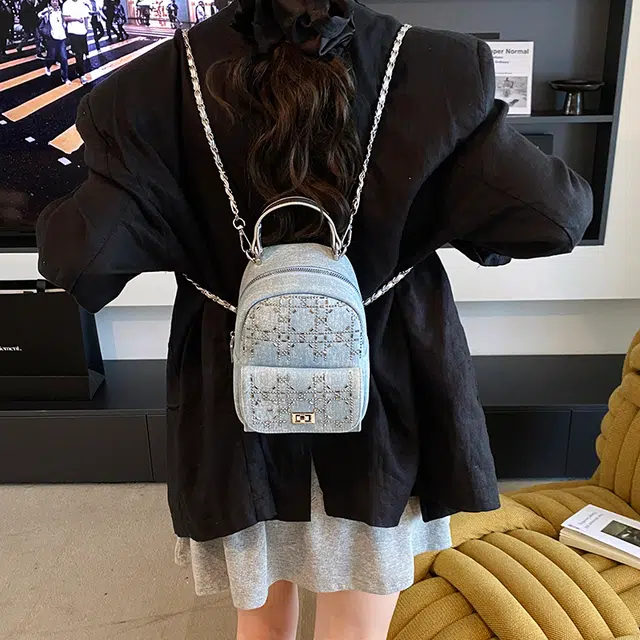 雅鹿 高级感轻便百搭 尼龙 双肩包 女款 多色