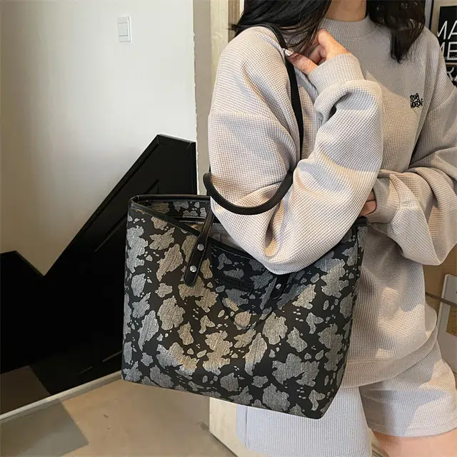 Tote