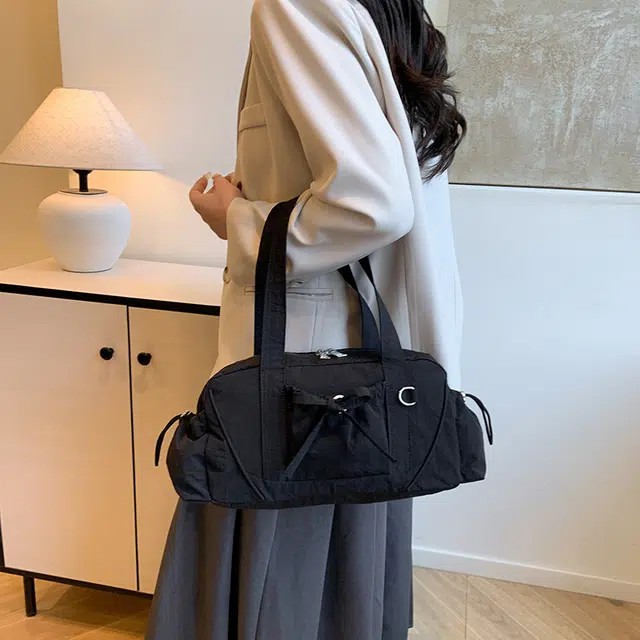 雅鹿 轻便时尚简约短途通勤 尼龙 单肩包 男女同款情侣款 白色/黑色/卡其色/绿色/灰色