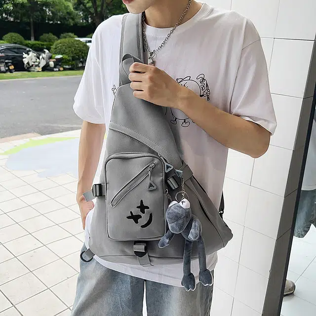 雅鹿 流行设计潮流通勤 尼龙 单肩包胸包 男女同款情侣款 黑色/灰色/白色