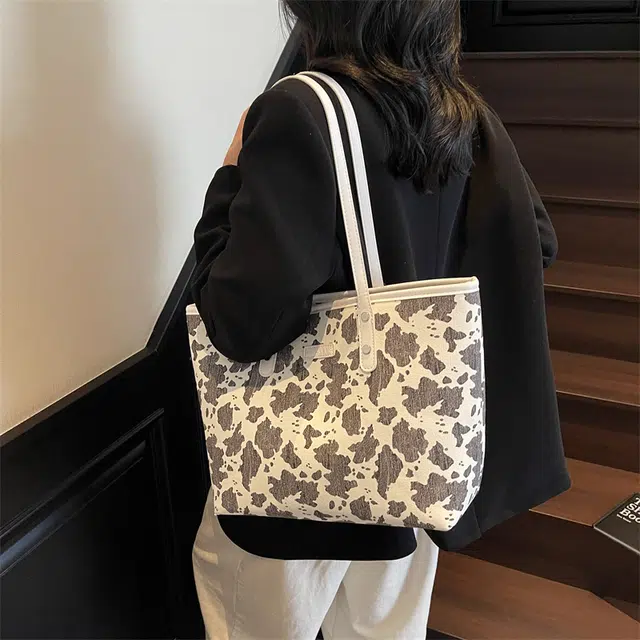 Tote
