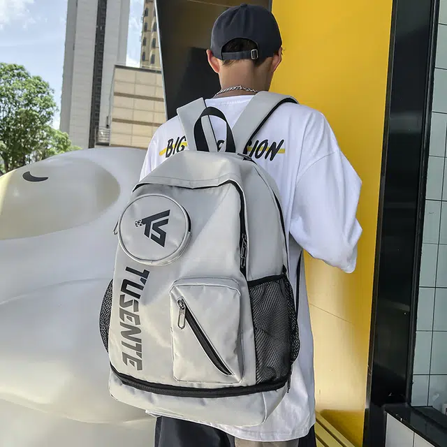 雅鹿 时尚简约高颜值潮牌旅行高中生书包大学生大容量运动羽毛球包 尼龙 背包双肩包 常规 男女同款情侣款 浅灰色/深灰色/黑色/红色