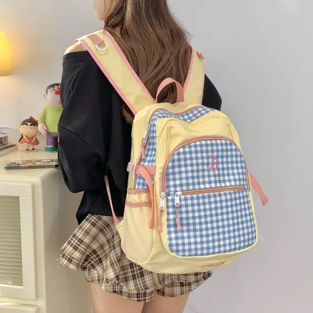 雅鹿 甜妹书包日系可爱小清新小女出游研学轻便背 尼龙 双肩包 常规 男女同款情侣款 黑色/黄色
