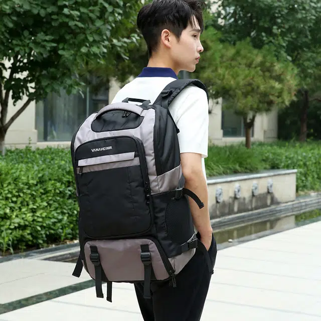 AUNG