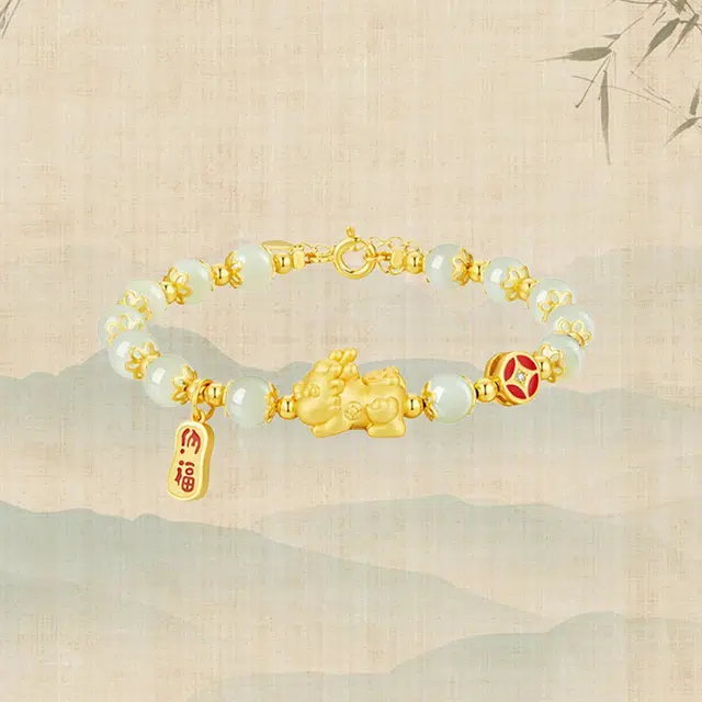 正大福 新中式貔貅 本命年国潮新中式福牌转运珠串珠 周年纪念日 玉髓 手链 男女同款情侣款