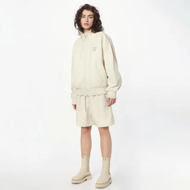 Automobili Lamborghini oversize