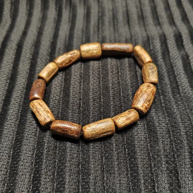 6.1g