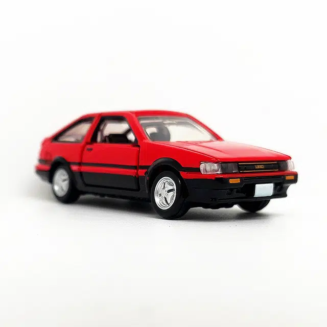 TAKARA TOMY LEVIN