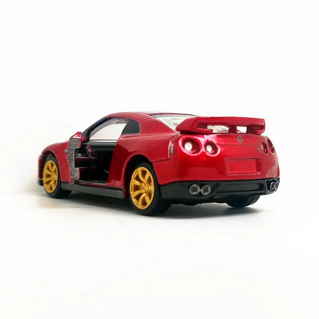 TAKARA TOMY