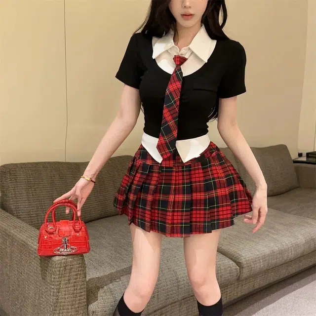 AMUNITS polo