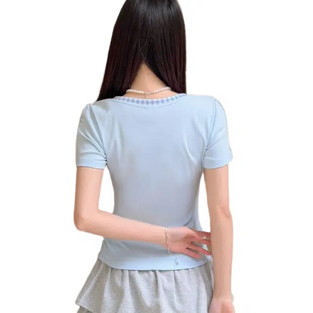 V T