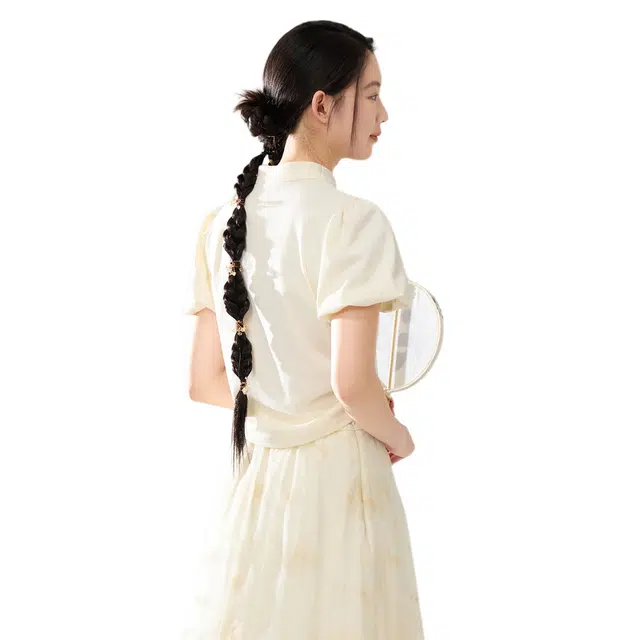 ZIHAN T