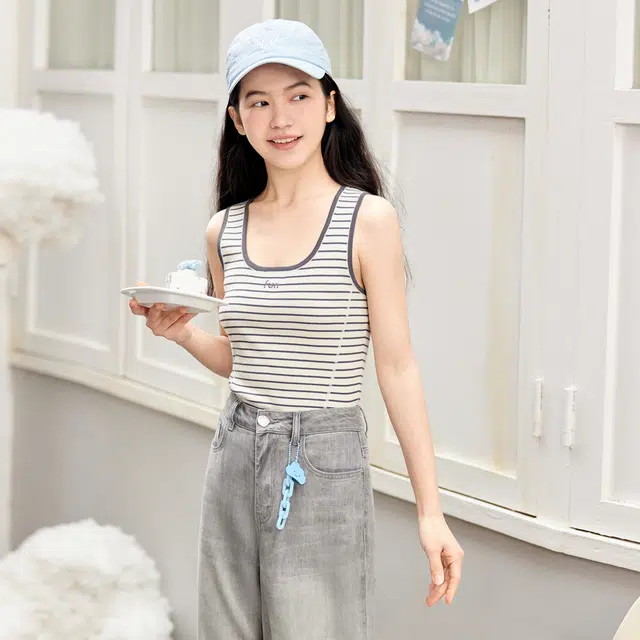 ZIHAN U