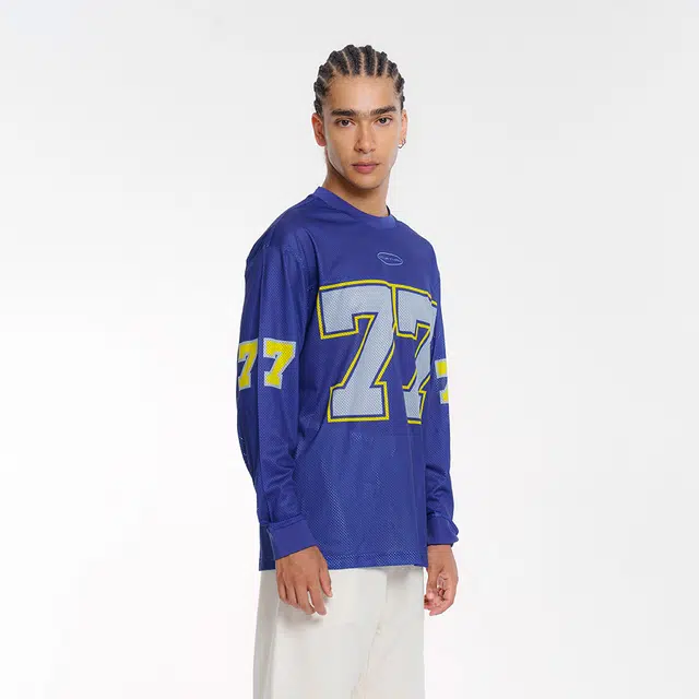 COURTMAN T