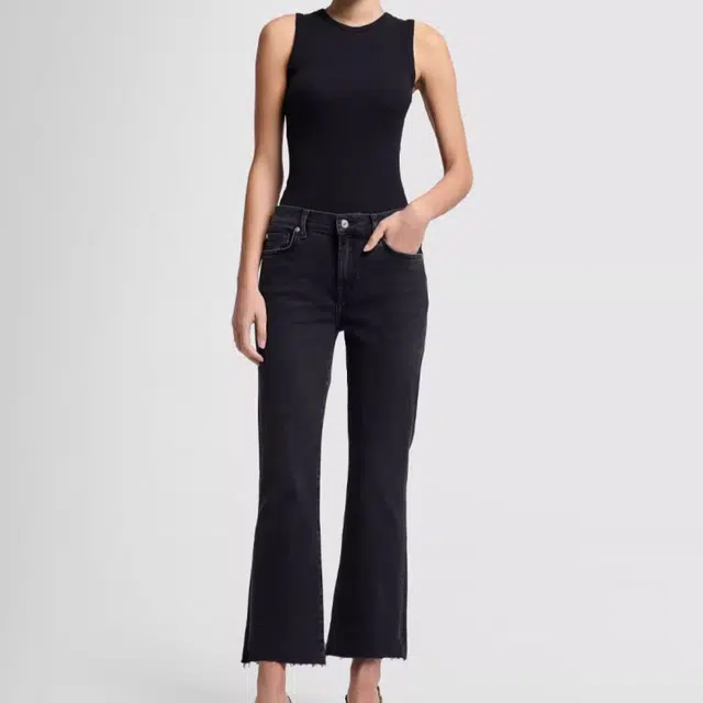 7 FOR ALL MANKIND