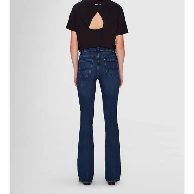 7 FOR ALL MANKIND