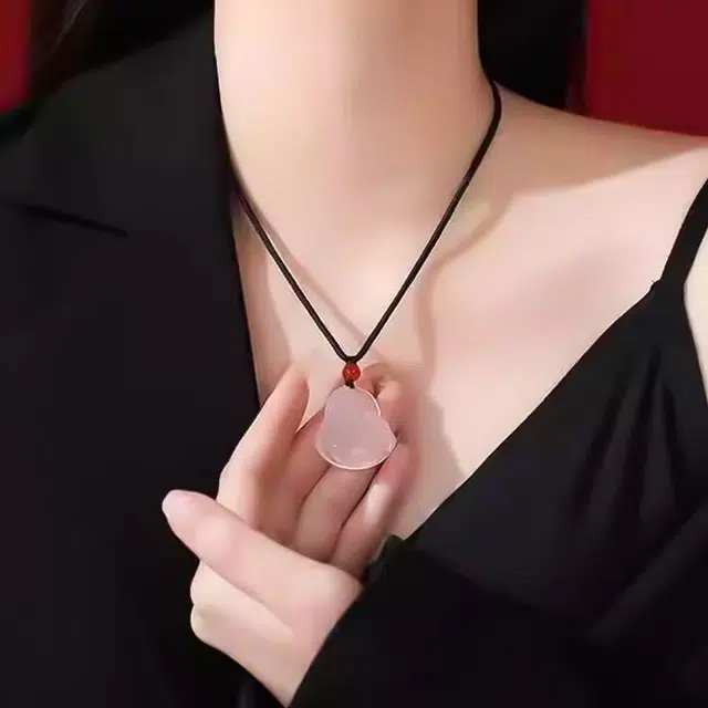 庆大福 新中式国潮招财好运古风小众设计时来运转笑脸佛公吉祥顺遂 玉髓 项链 男女同款情侣款