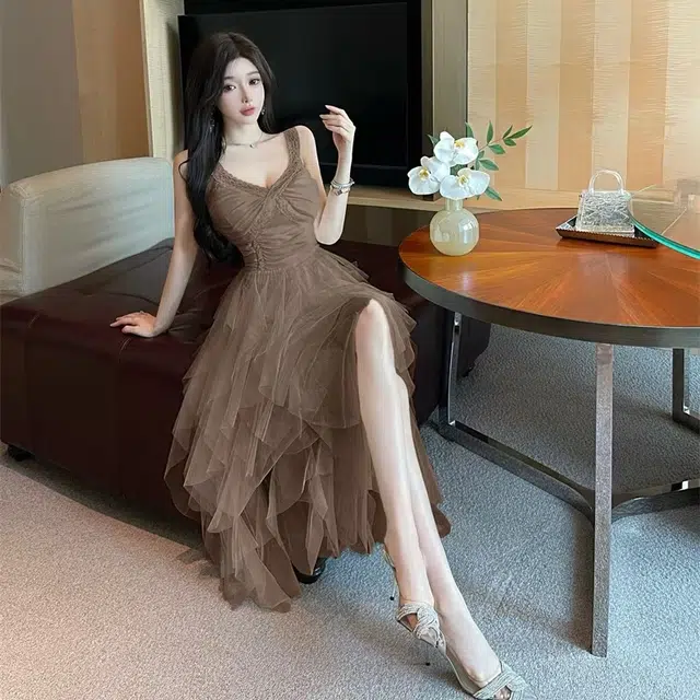 V