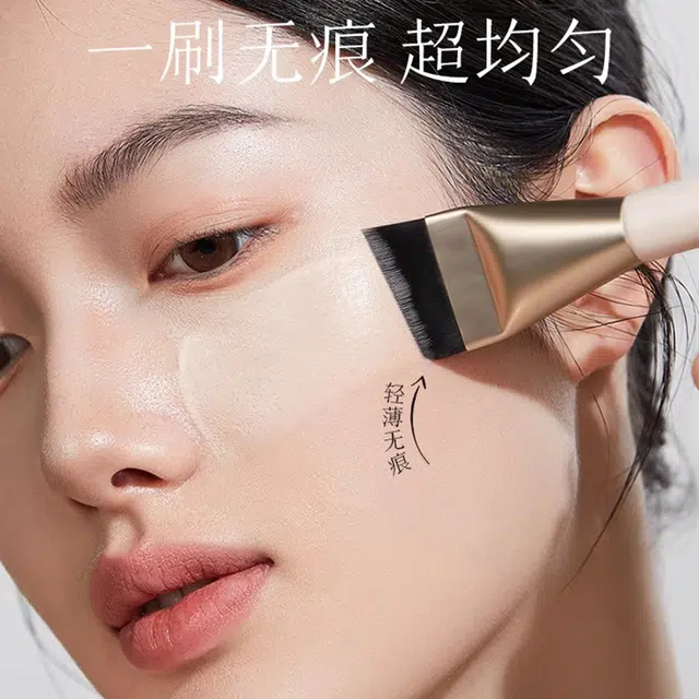古迪  刀锋粉底刷子 一字扁头不吃粉化妆师专用粉底液化妆刷加调色板