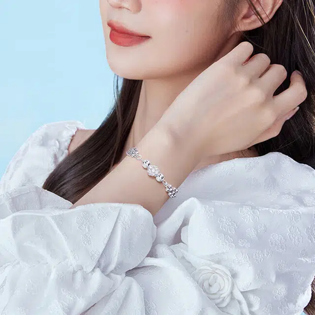 S925