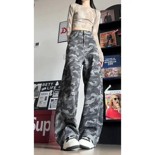 欧迪芬 经典款柔软不硬亲肤九分裤高街中腰微喇时尚休闲百搭牛仔裤 男女同款