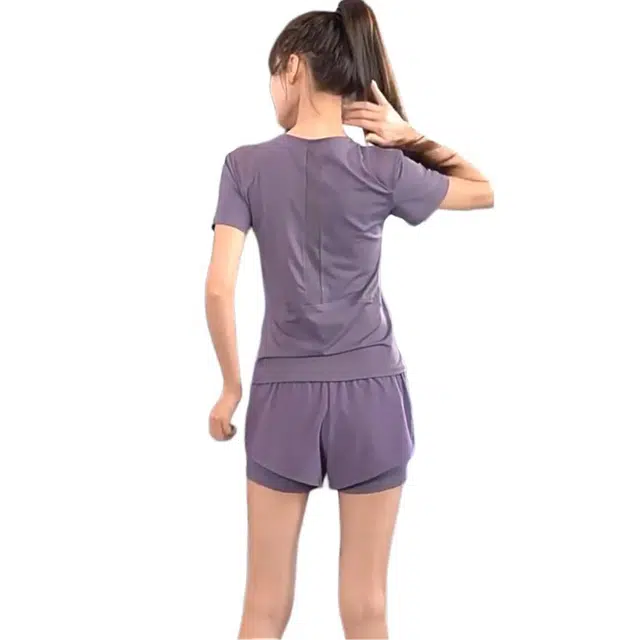 欧迪芬  女速干亲肤透气吸汗显瘦修身塑型夏季薄款女运动服两件套纯色圆领短袖上衣假两件安全短裤普拉提健身房跑步爬楼  健身套装  女款