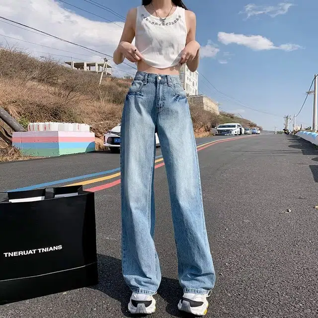 欧迪芬 美式复古水洗做旧弯刀高腰纽扣休闲宽松直筒垂感牛仔裤 女款 蓝色