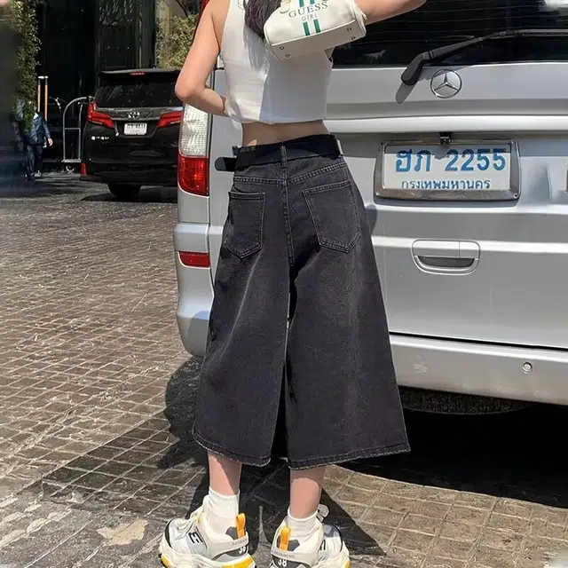 欧迪芬 高腰七分薄款美式复古宽松阔腿裤牛仔短裤 女款