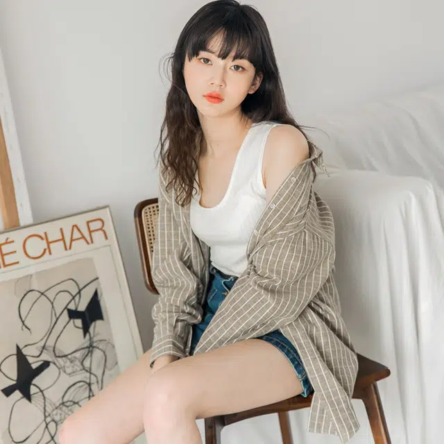 欧迪芬 大码女装春秋文艺复古条纹衬衣高级感翻领上衣宽松日常通勤上班出现面试纽扣格纹绿色轻薄舒适基础款长袖衬衫 女款